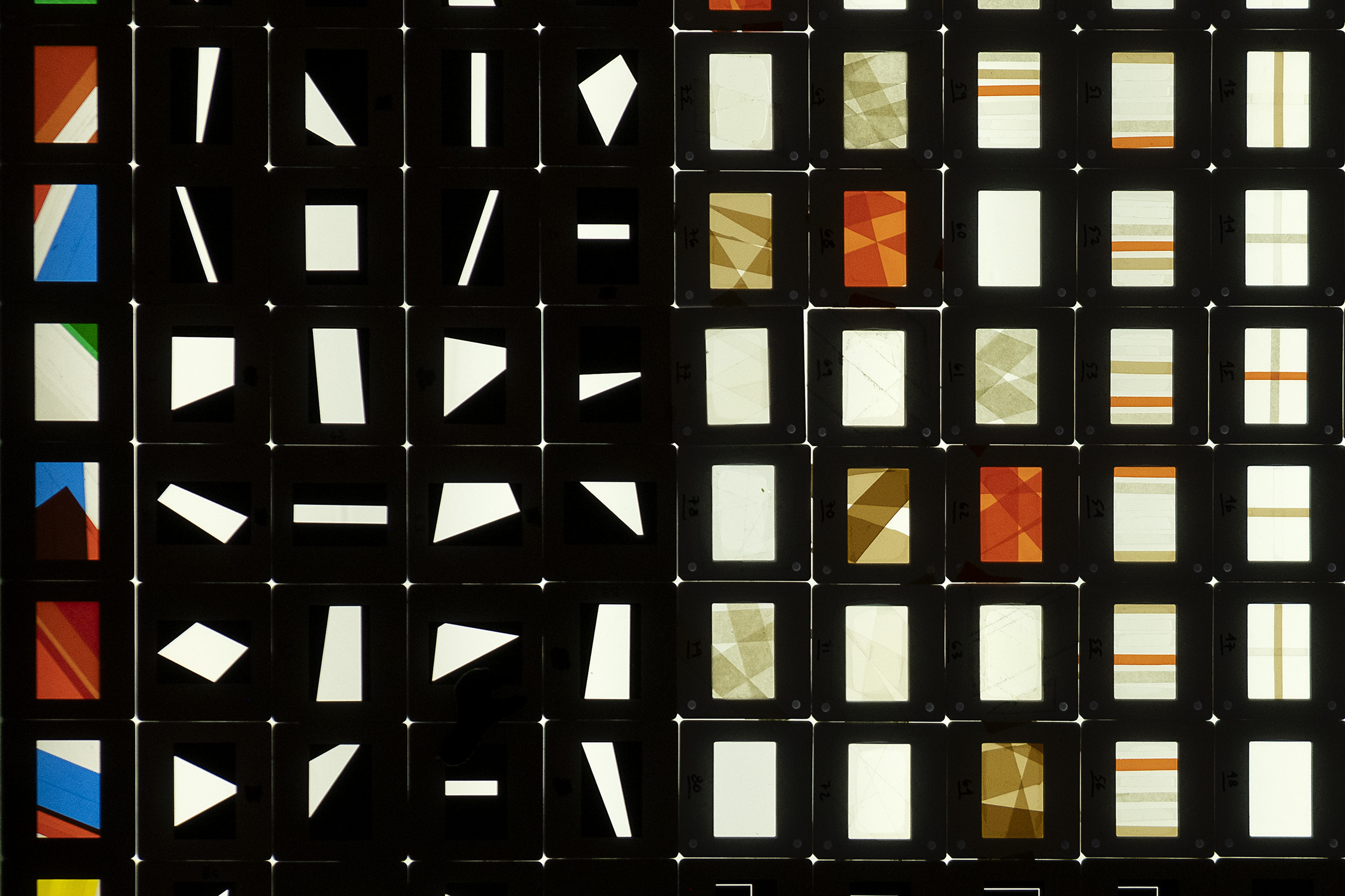 Sin Título (Caja de luz con diapositivas 3), 2021 : Francisco Ugarte