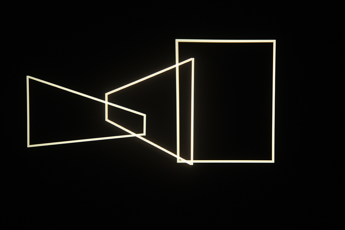 Sin título (tres proyectores 2, fotografías), 2013 : Francisco Ugarte