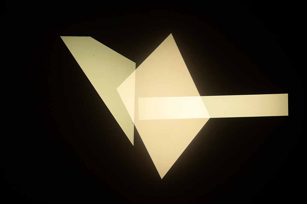 Sin título (tres proyectores, fotografías), 2013 : Francisco Ugarte